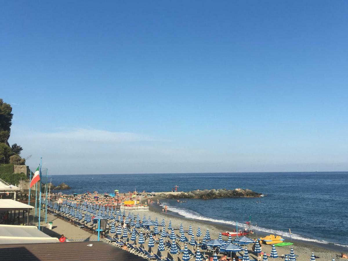 Le Finestre Sul Mare Apartment Albissola Marina Ngoại thất bức ảnh